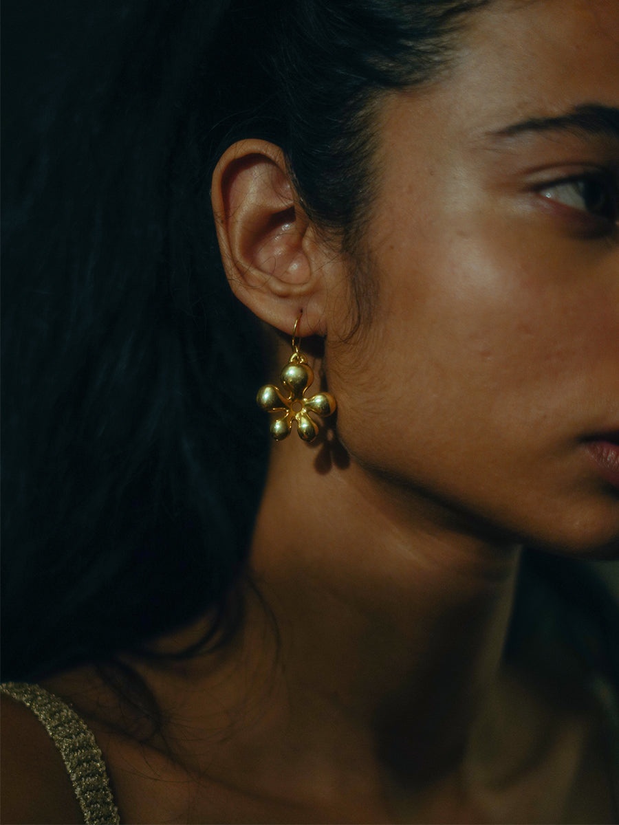 Aury Gold Earrings