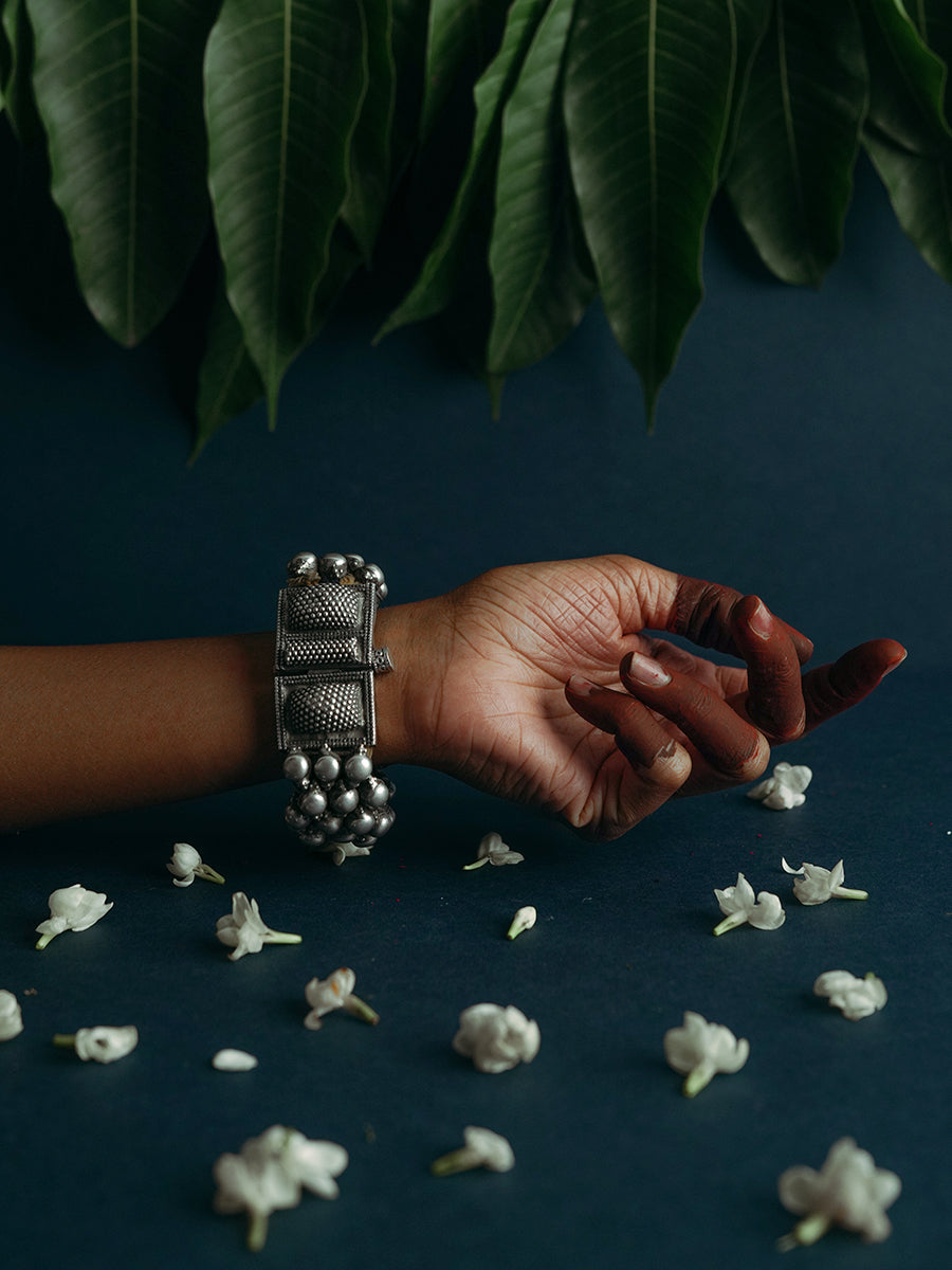 Gavya Bangle